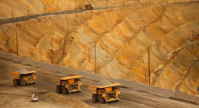 Egypt: Continuing to impose export duties on some mining materials for a year