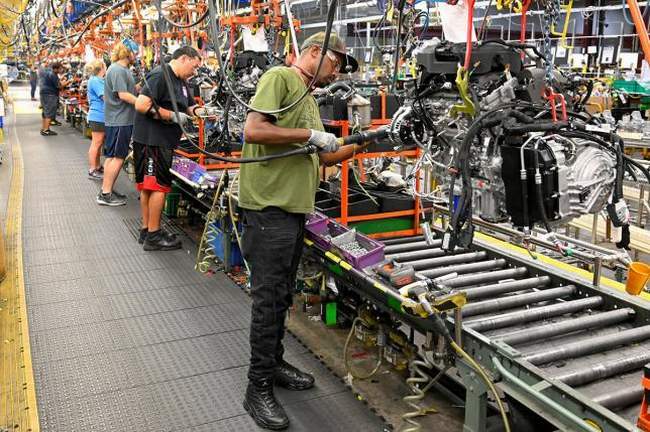 Factory activity in America in December was the weakest in ten years