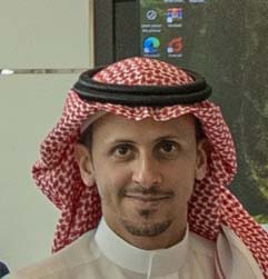 السيد / عبد العزيز
