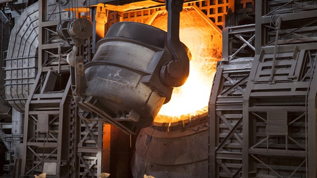 China sees record daily crude steel output in August