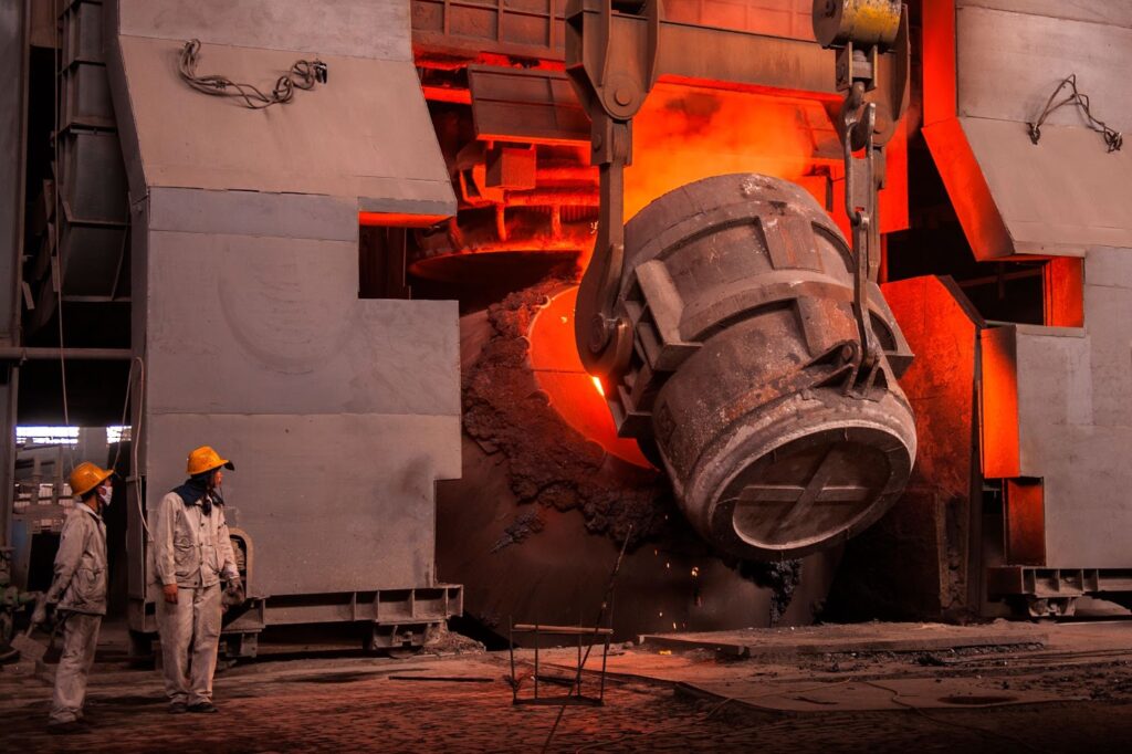 World crude steel production decreased by 5.8 % in June 2025