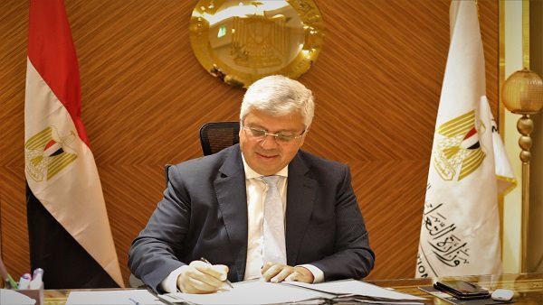 Higher education: A cooperation protocol between the Central Metallurgical Research and Development Institute to support the use of local steel alloys and a private company belonging to the Holding Company for Chemical Industries