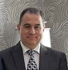 السيد / هادي شقرون