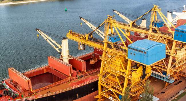 China’s iron ore imports down 3.1% in January-August 2022