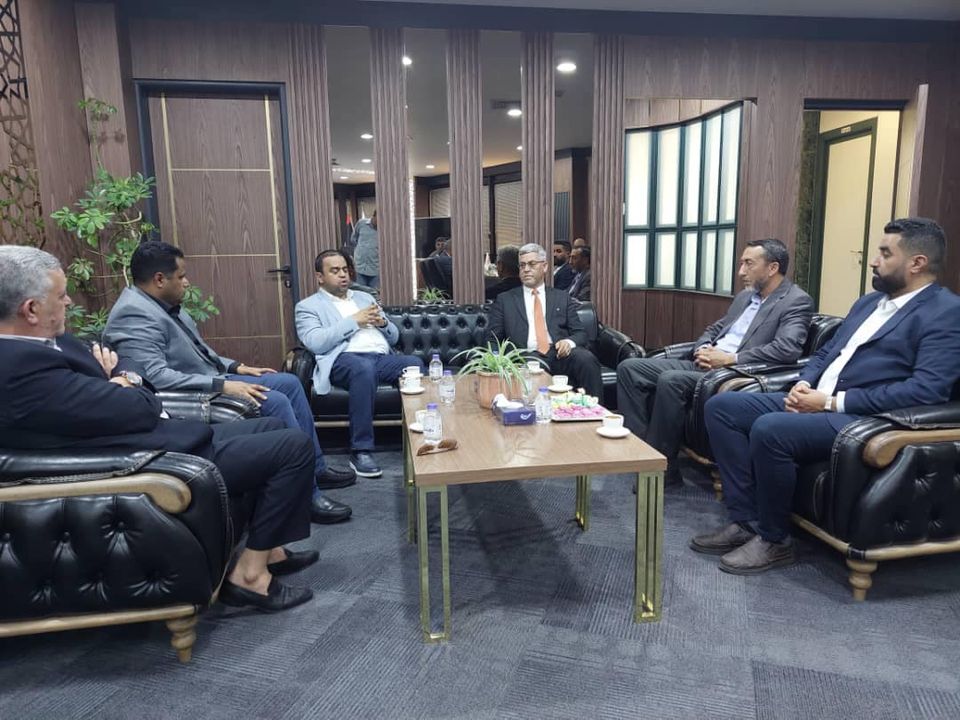 وزير العمل والتأهيل يزور الشركة الليبية للحديد والصلب