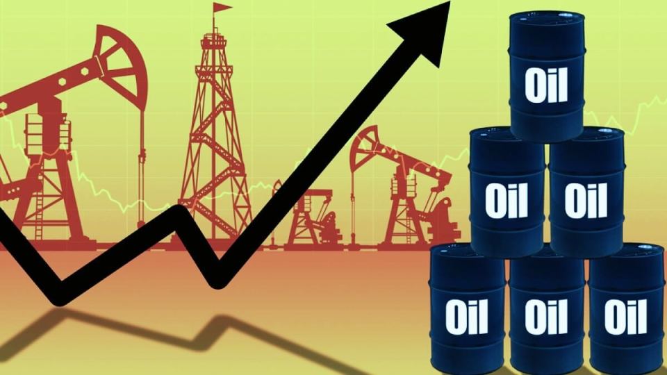 Oil prices rise 2% and record weekly gains