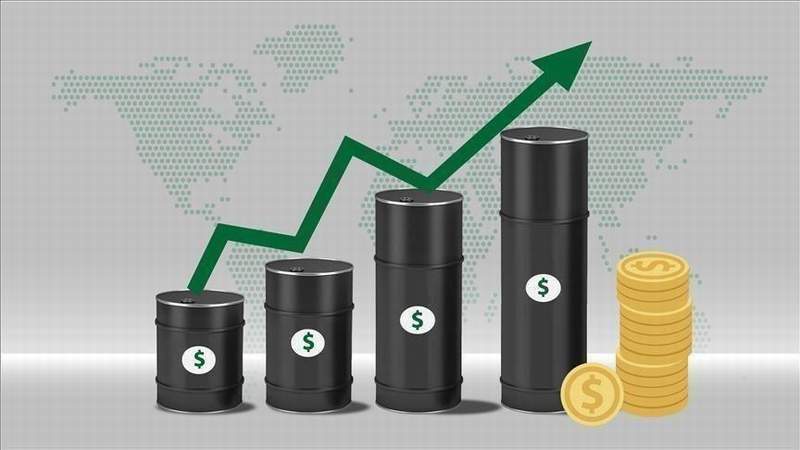 Oil rises 2% and Brent exceeds $86 a barrel