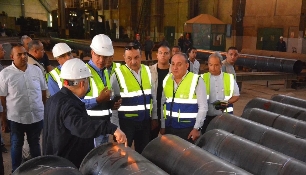 Minister of Public Business Sector visits Nasr Steel Pipes Company