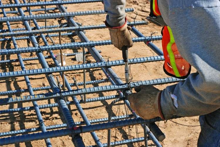 Average Reinforcing iron prices in Saudi Arabia