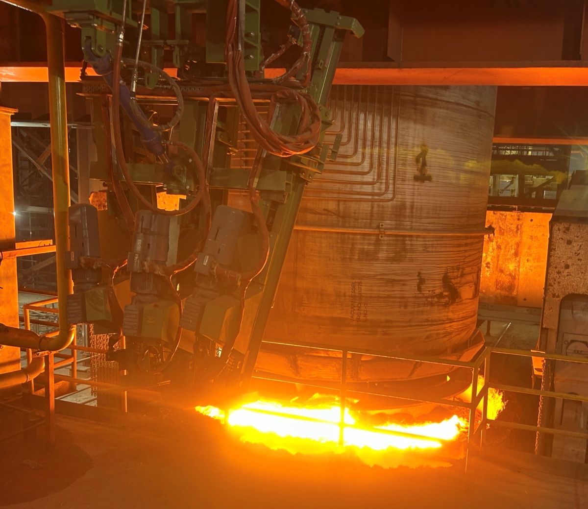 JSW Steel collaborates with SMS Group to start up the world’s first RH ladle rocker with fast vessel exchange
