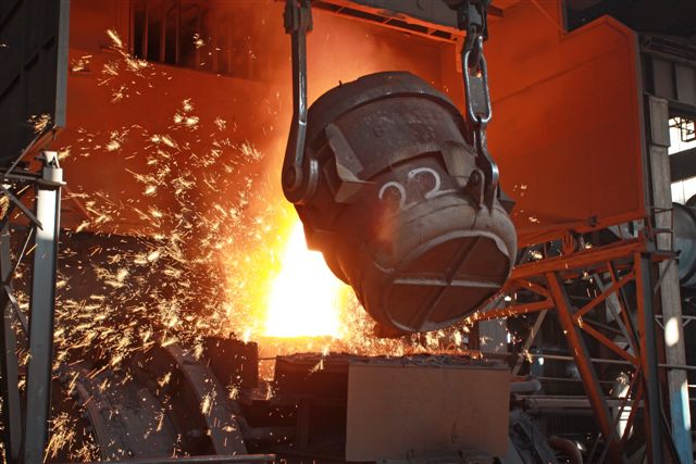 China's crude steel production declined in 2022 for the second year in a row