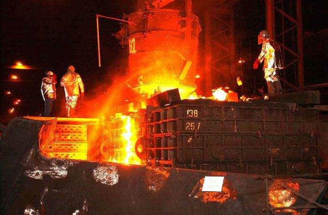 US steel imports down 4.8% in May