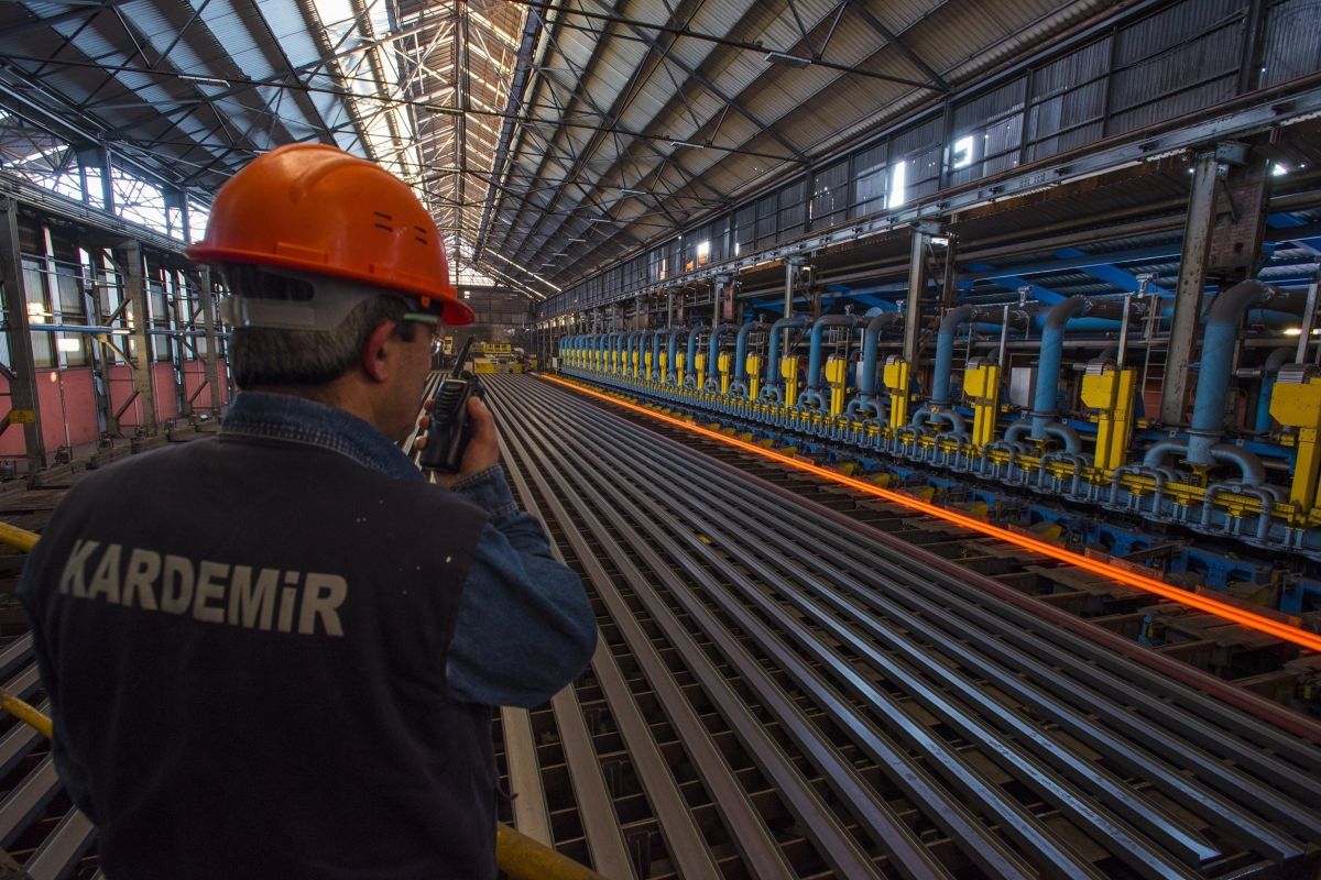Turkish Steel Producers Maintain Prices Despite Weak Demand